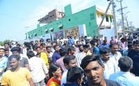 Prati Roju Pandage Movie Bus Tour Photos